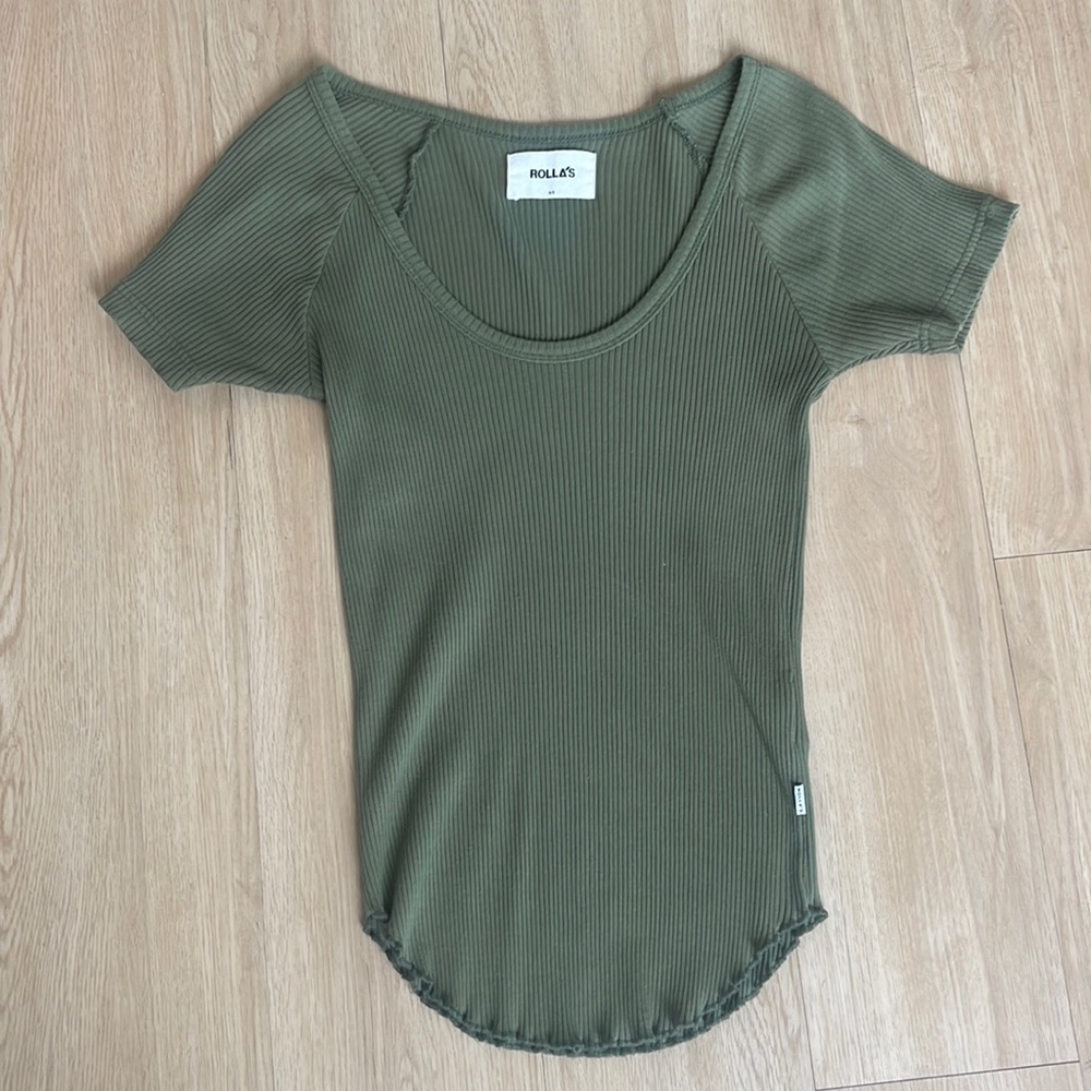 Rolla’s ribbed fitted tee